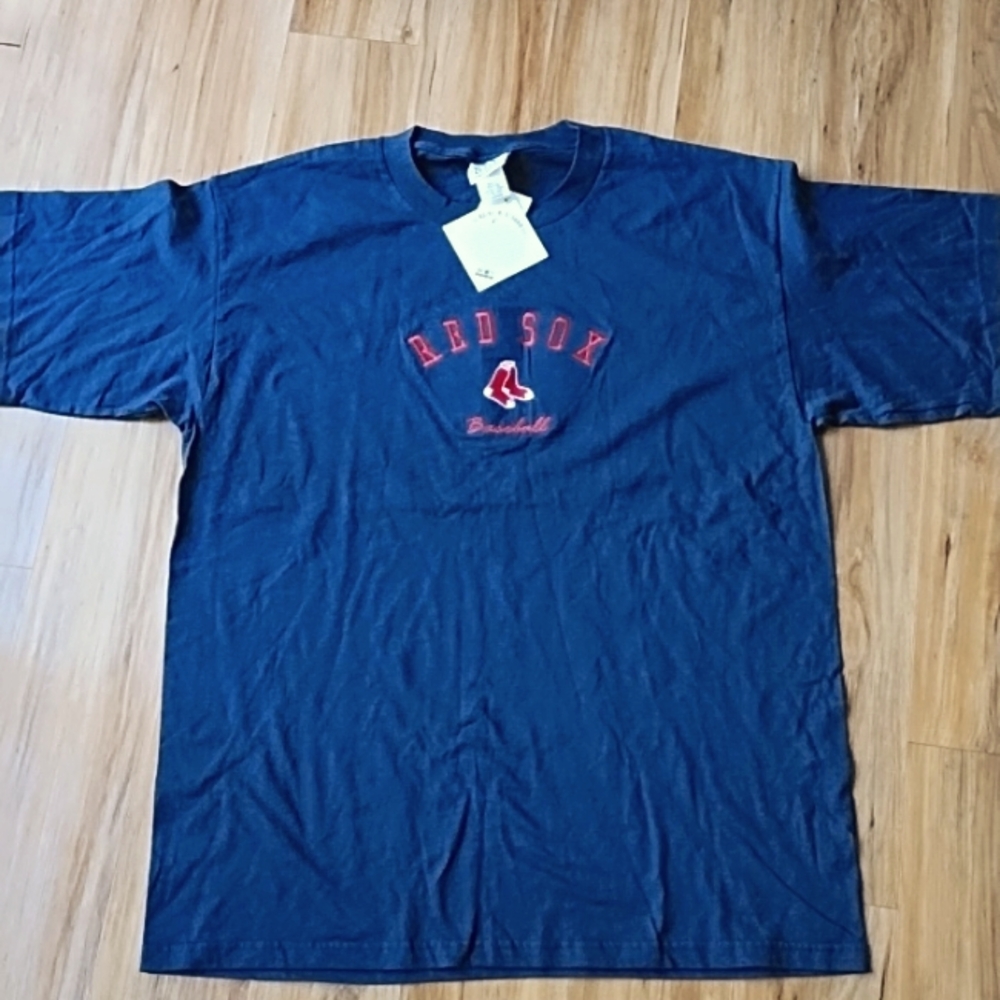 Red Sox T-shirt NWT